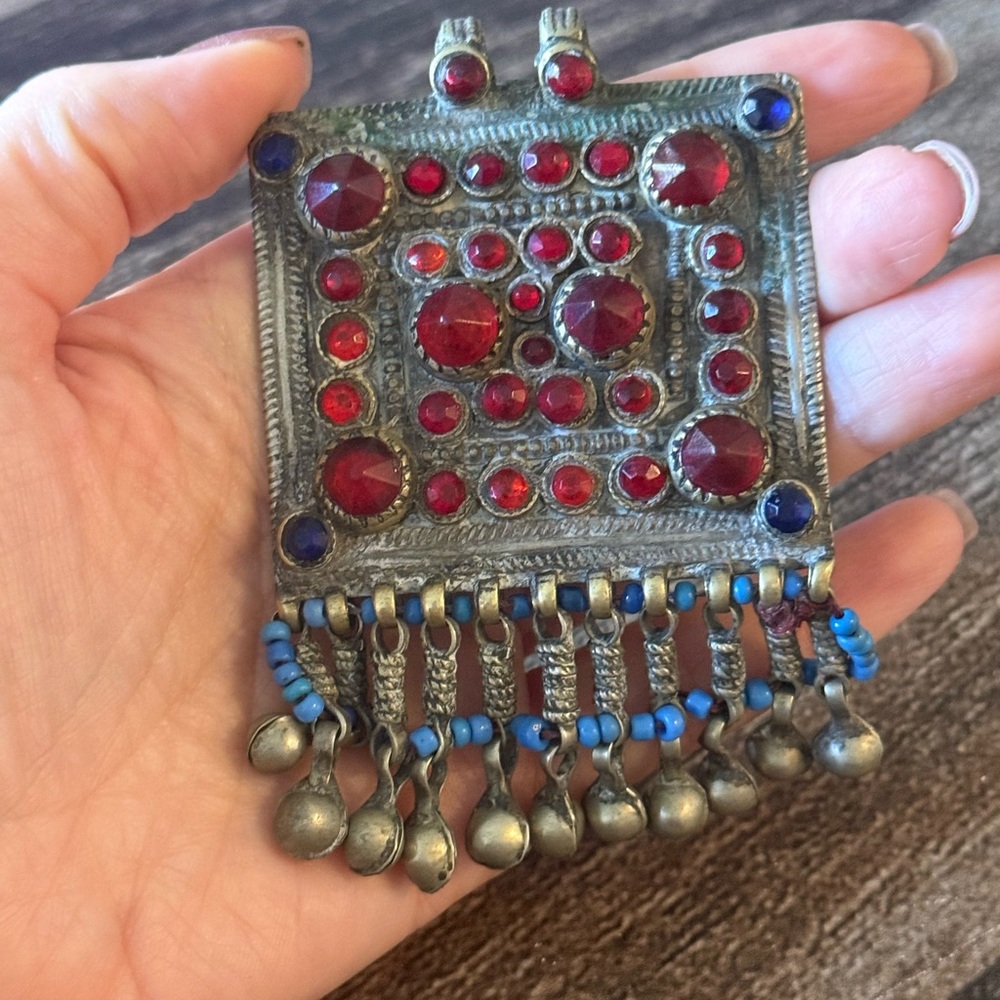 Vintage afghan Silver and Red Pendant